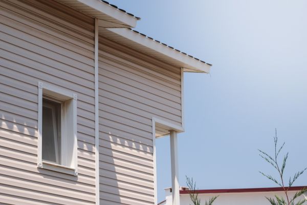 Cost of Vinyl Siding Hole Repair in Westerville